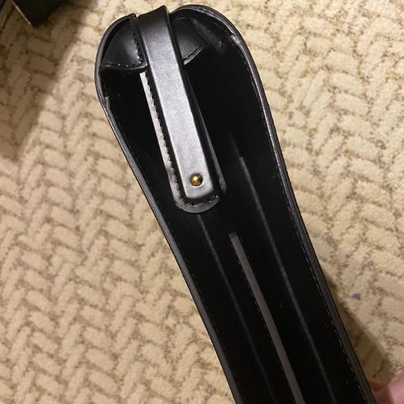 Louis Vuitton briefcase - Picture 6 of 11